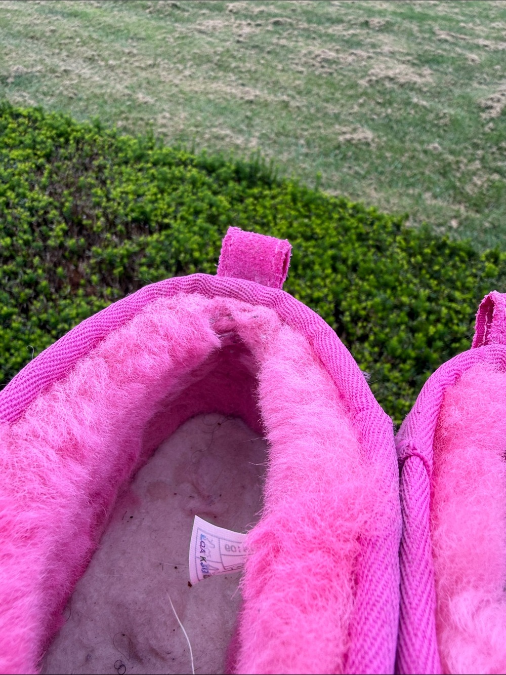 UGG Women's Short Suede Ankle Booties in Bright Pink, Size 11 - Picture 7 of 12